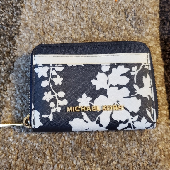 Michael Kors Handbags - EUC MICHAEL KORS BLUE WALLET